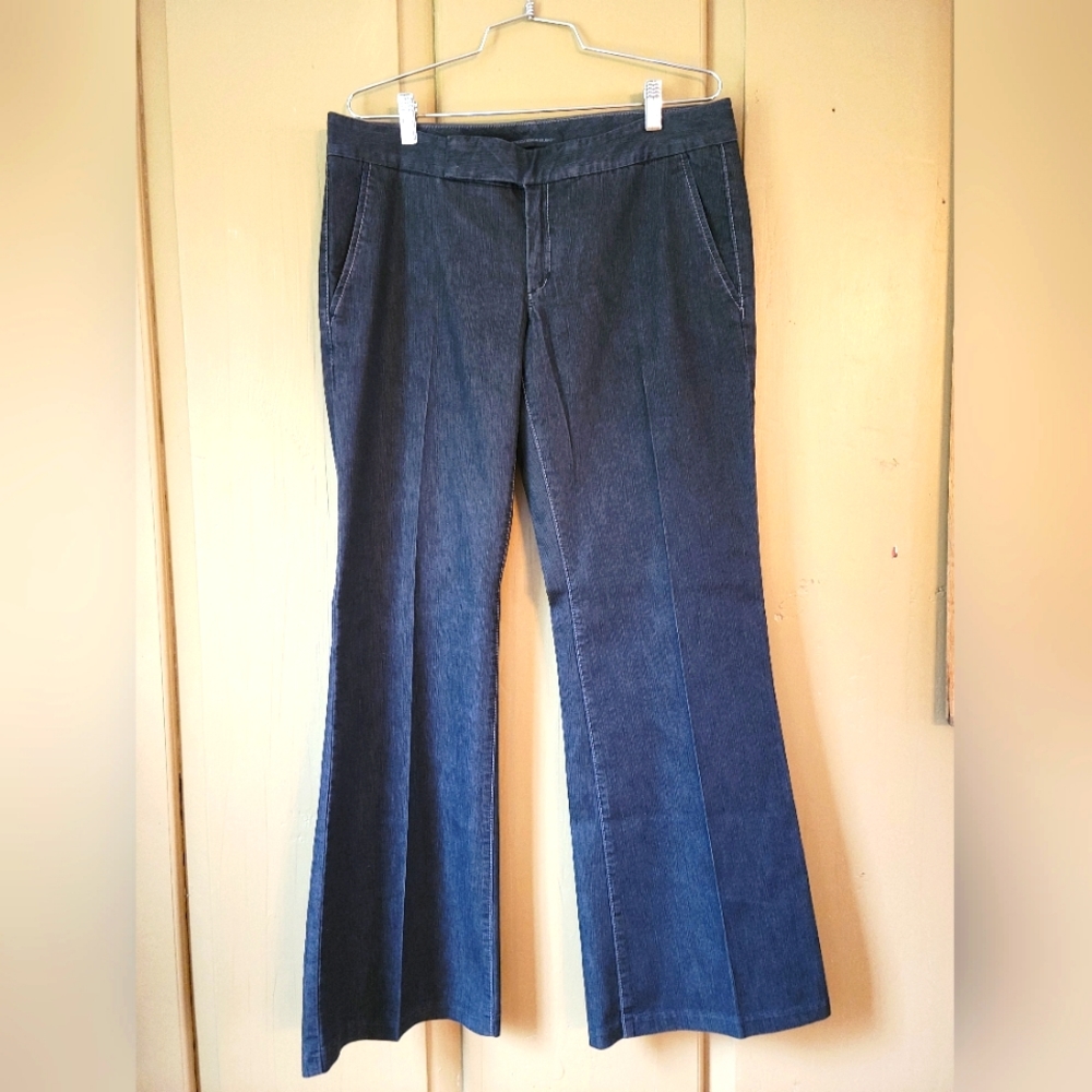 Professional wide leg pant by Express Design Studio 10/R Stretch